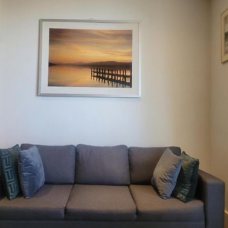 2 Bedroom 2 Bath 1 Ensuite In Roya Asenal Beautiful Views & Parking Londýn Exteriér fotografie