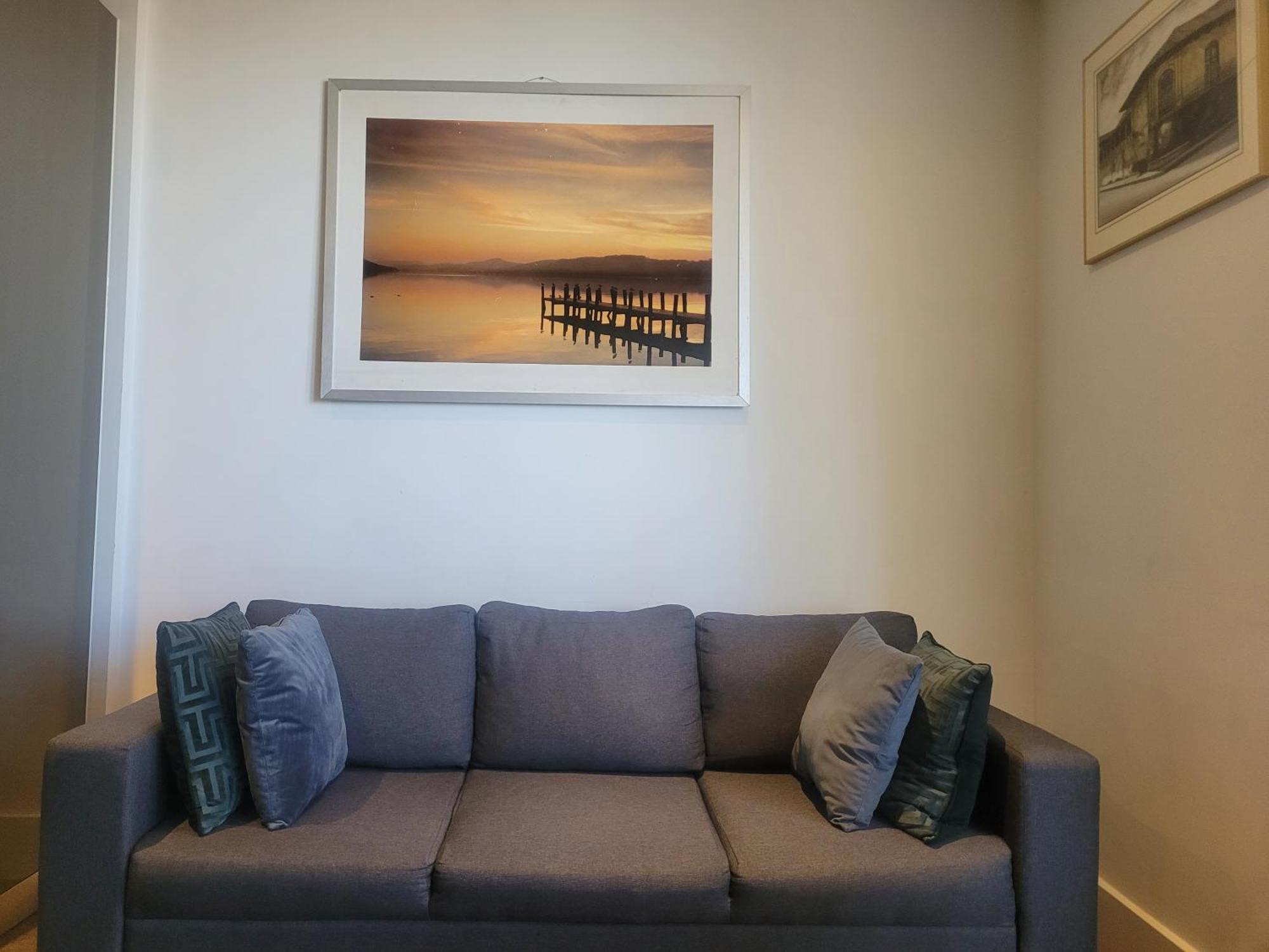 2 Bedroom 2 Bath 1 Ensuite In Roya Asenal Beautiful Views & Parking Londýn Exteriér fotografie